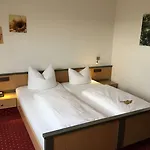 מלון Hoehenhotel & Restaurant Kalikutt אופנאו
