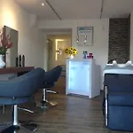 מלון Hoehenhotel & Restaurant Kalikutt 3*