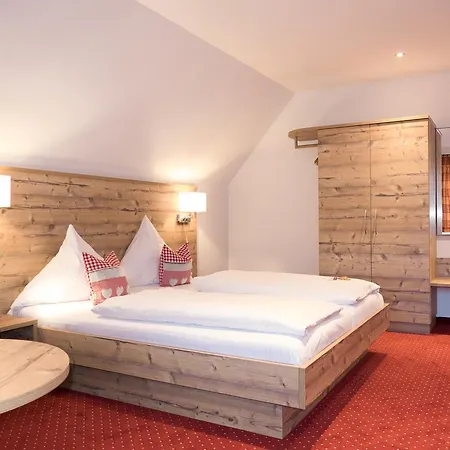 Szálloda Hoehenhotel & Restaurant Kalikutt